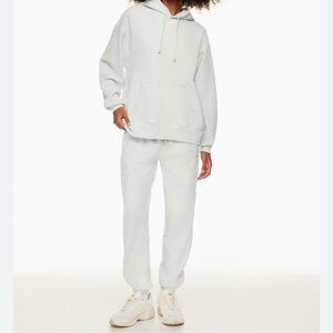 TNA - Cozy Fleece Boyfriend Sweatpant Hoodie Set.